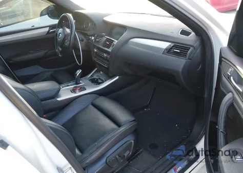 2015 BMW X4 xDrive28I z USA, uszkodzony, nr VIN 5UXXW3C50F0F89356